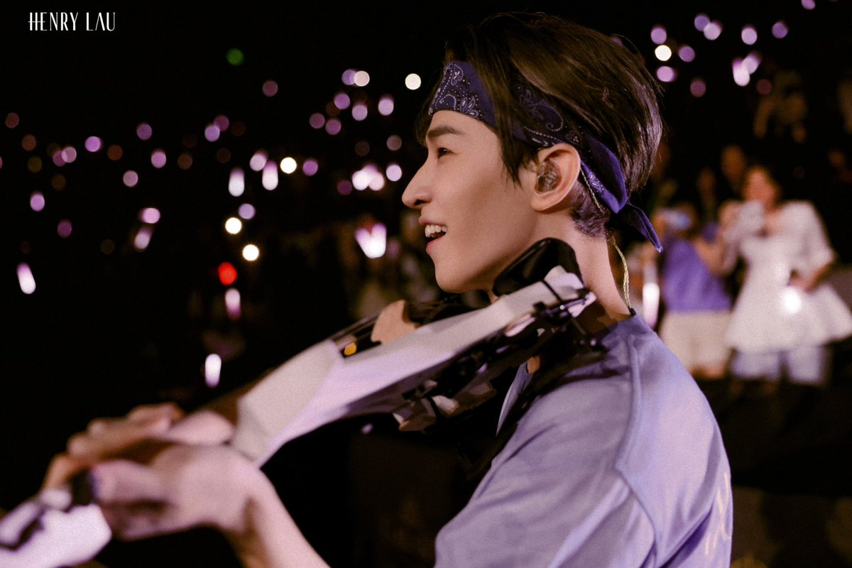 5youyou5's tweet photo. @henrylau89 STUNNING! You absolutely crushed it tonight, SO proud of you!!!🔥 https://t.co/o1OrWRBOsQ