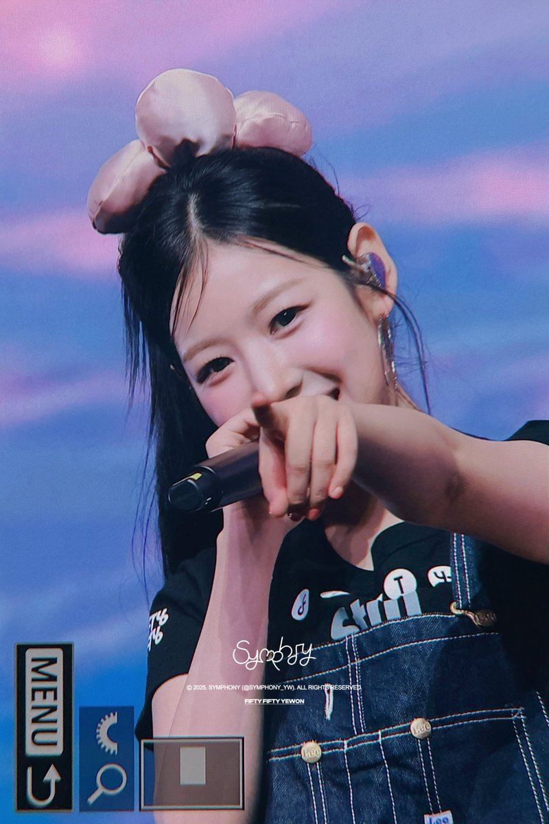 symphony_yw's tweet photo. 260801 💛
#FIFTYFIFTY #피프티피프티 #예원 #YEWON https://t.co/FA65O2gHi2