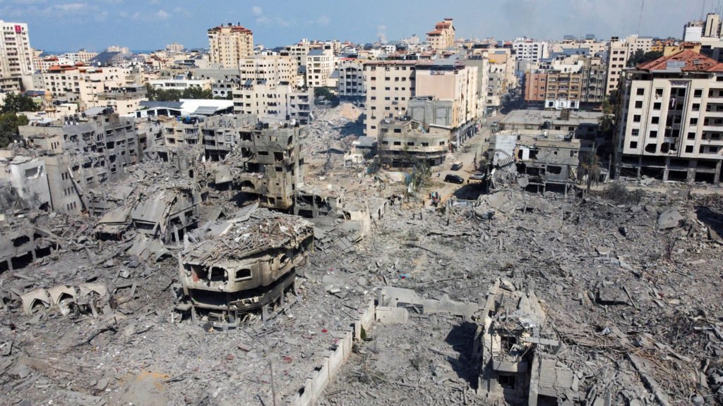 Filip201985788's tweet photo. @sharelbiton17 @Domin9588 Israel are murderers https://t.co/TwIKPf1oIo
