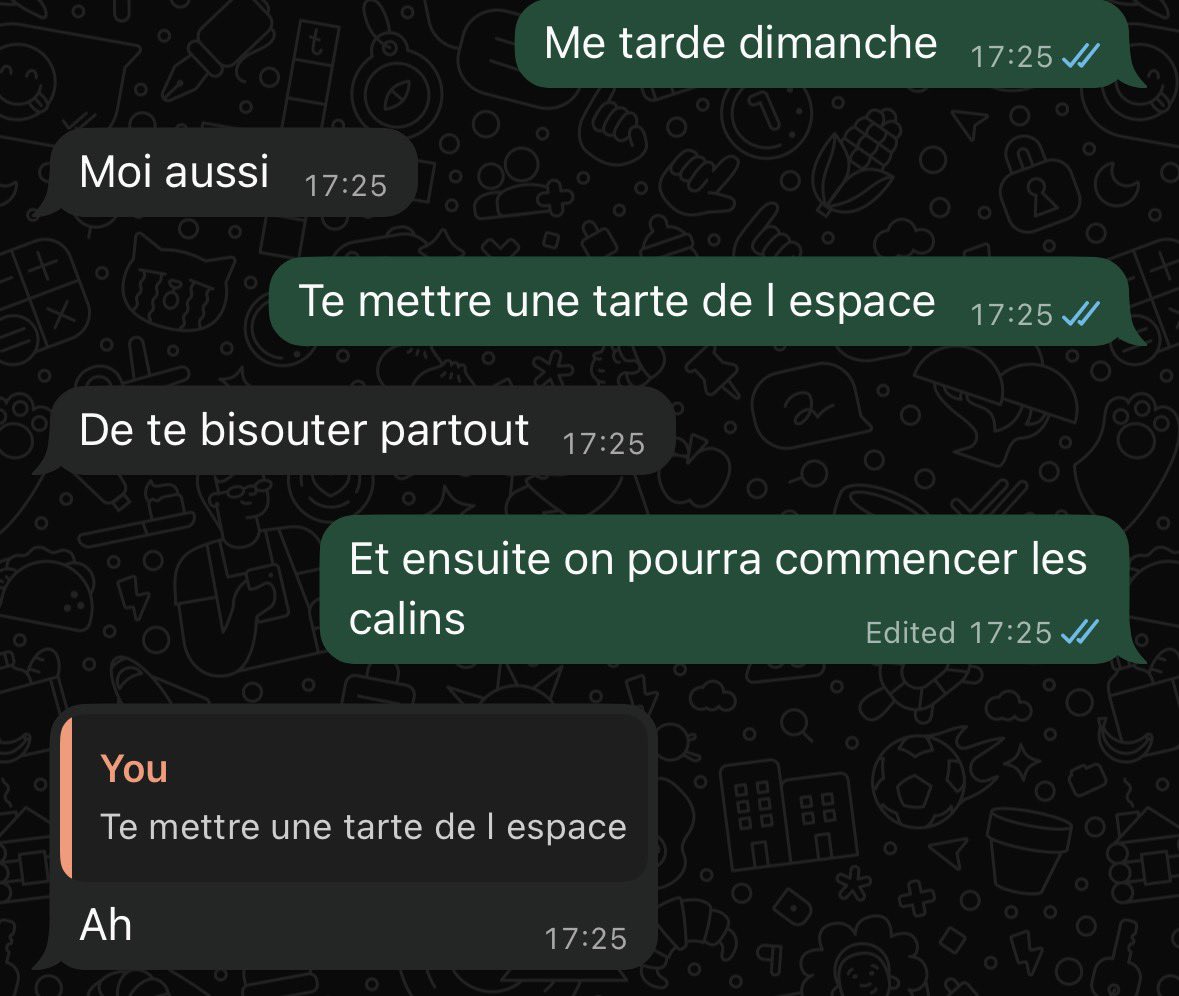 Solojo93's tweet photo. “Ah” 😂😂
Mon soumis oublie les règles de base cette semaine et il croit quoi ? 
Une bonne mandale de retrouvaille ça devrait lui rappeler deux trois trucs pour commencer

#soumis #gaydom #domsubcouple #gaysex #kink https://t.co/fUWoRzrqSi