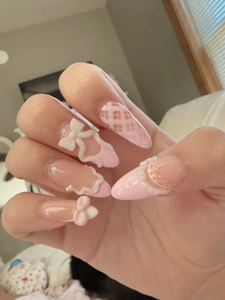 Aᥙr᥆rᥲ Mᥱrᥣᥡᥒ ୨ৎ tweet media