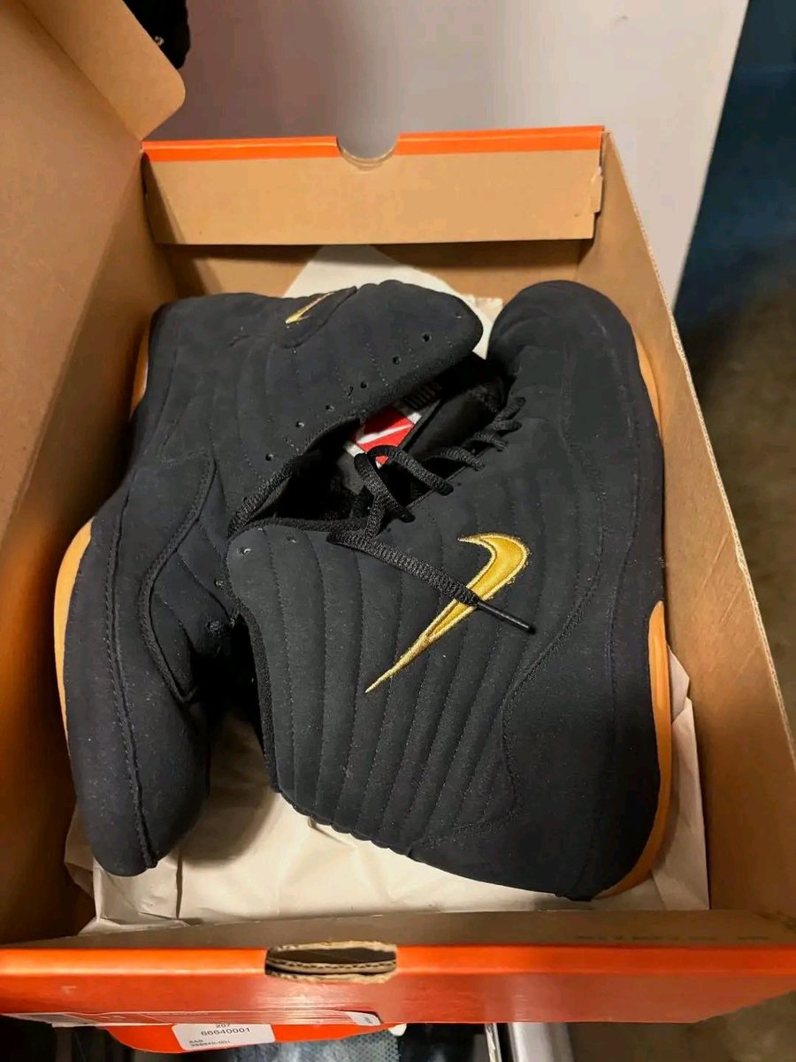 jackwillia7057's tweet photo. FRESHHH

BNIB OG inflicts
Size 8.5 to 13 available https://t.co/E0a6tz82vg