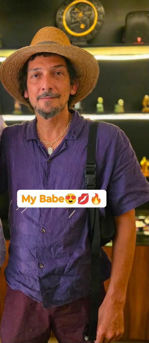 LoryDlim's tweet photo. @zoetheband @LeonBenLarregui Super 💋😍🥰 Te amo mi Babe 💋🥰🥰 hermoso 💋💋💋💋💋💋💋💋💋💋😍🥰💘🔥
#siempreteamo #mybb https://t.co/QzfaCHSmv4