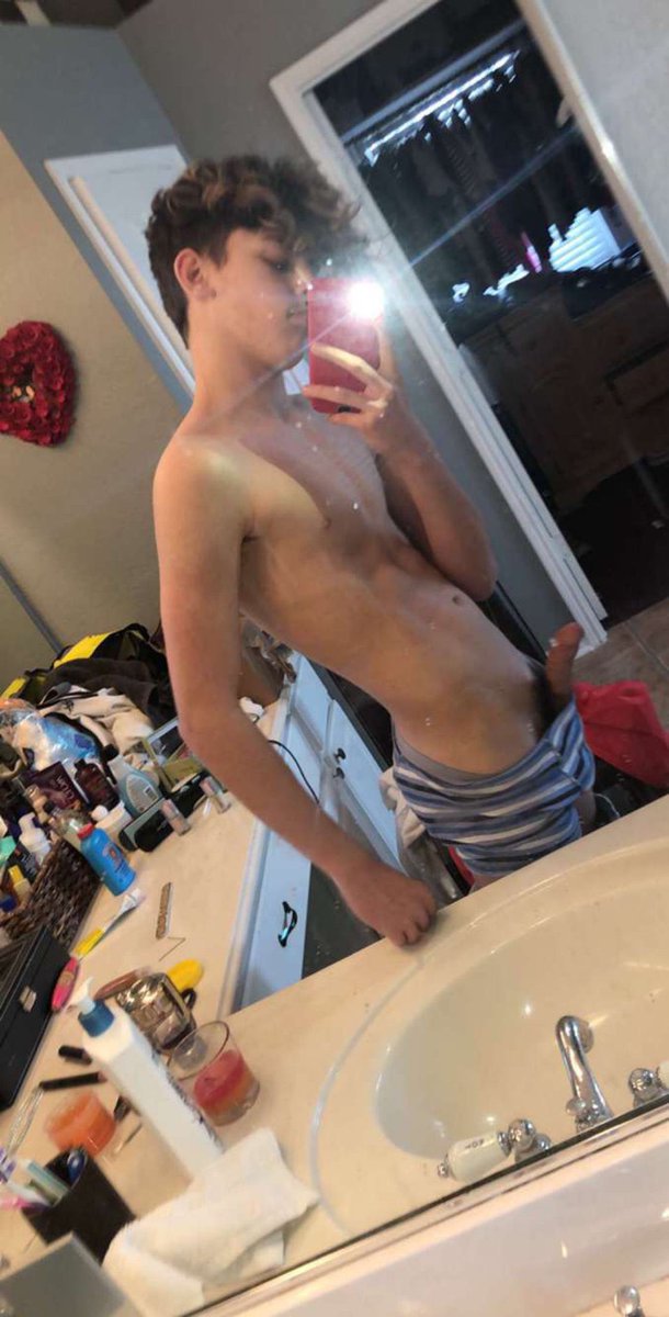 Ethanbaits0f4s's tweet photo. Ethanbai Hmu up for all bait  content and services https://t.co/ruPn7K0UJH