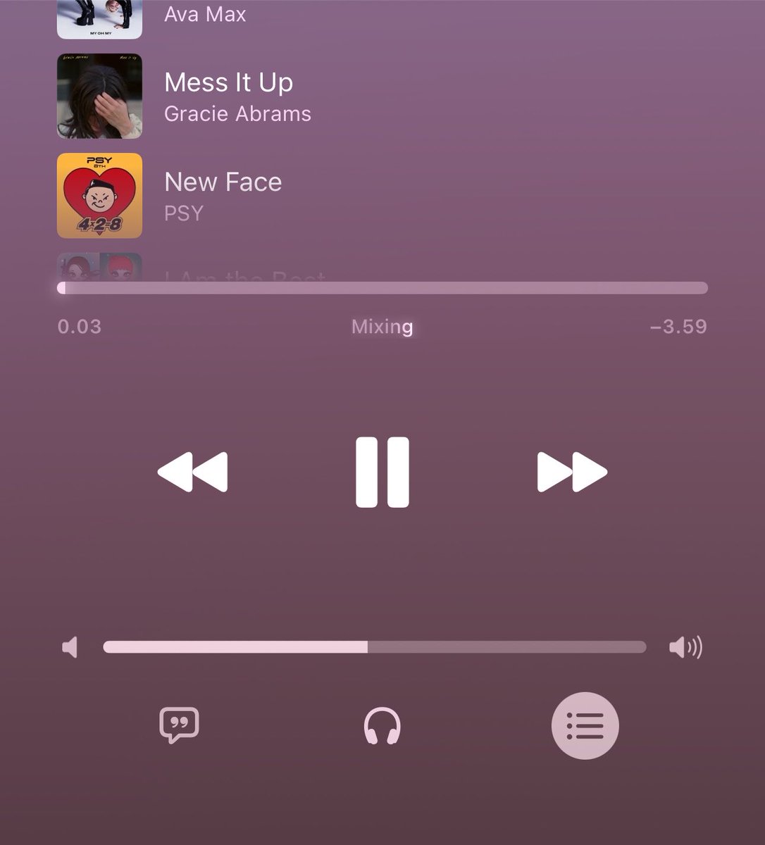 doyanbalala's tweet photo. akhirnya baru pake apple music lagi, sumpah udah lama dan baru tau apple music tuh bs mixing jadi kl next lagu tu ga yg berenti total bgt tapi bener bener mixing, suara jernih poooollll 😩🤍 https://t.co/d7a4dQXudI