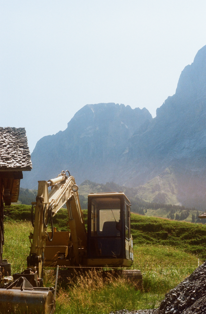 Combination_K's tweet photo. Photos from my recent trip to Switzerland and Netherlands, all shot on Zenit-12XP (with accompanying Helios-44M-4) https://t.co/KHUwX5Vxey