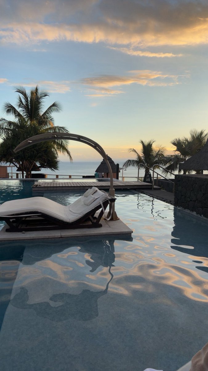 margauxscg's tweet photo. Palm hôtel à la Réunion c’est une pépite https://t.co/rjZtqQw2Q6