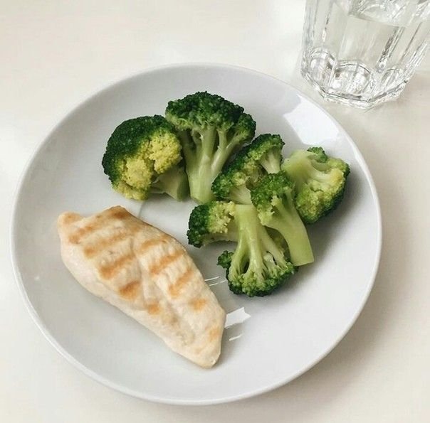 juice_bbox's tweet photo. being a picky eater is awesome because this genuinely looks delicious to me https://t.co/3IyUrjeRFU