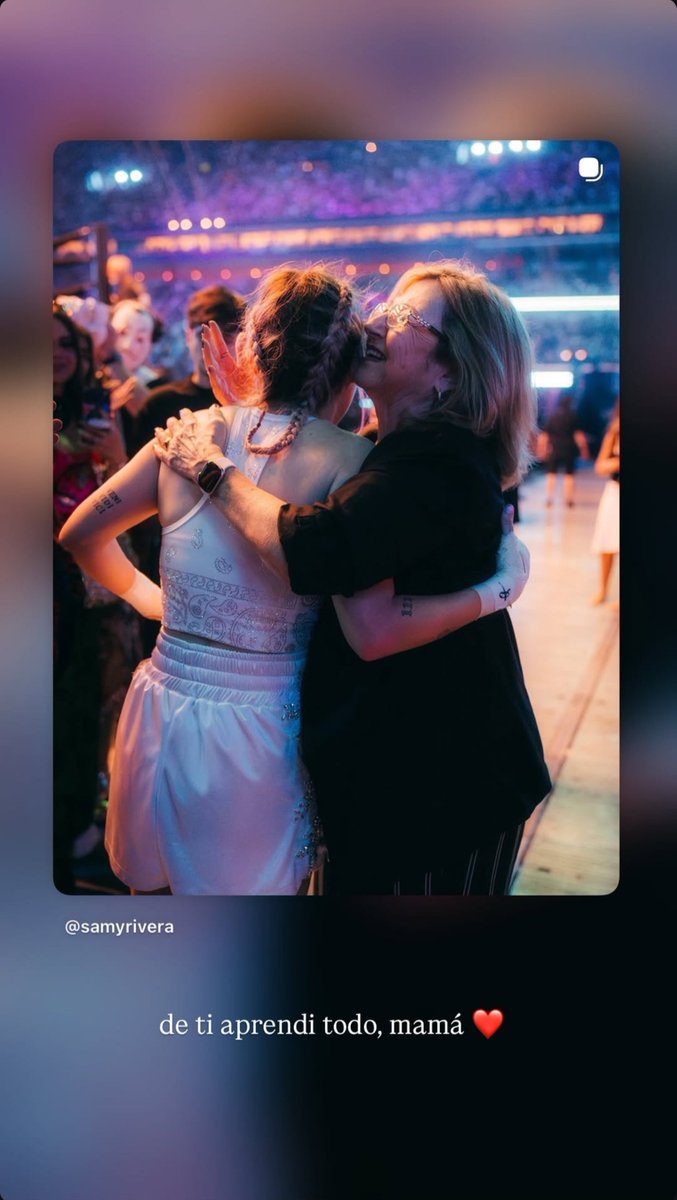 InfoRiversgg's tweet photo. 📢 | River vía Instagram 

Divina ella y su mami 🥹🫶🏼 https://t.co/yOkGcW80j4