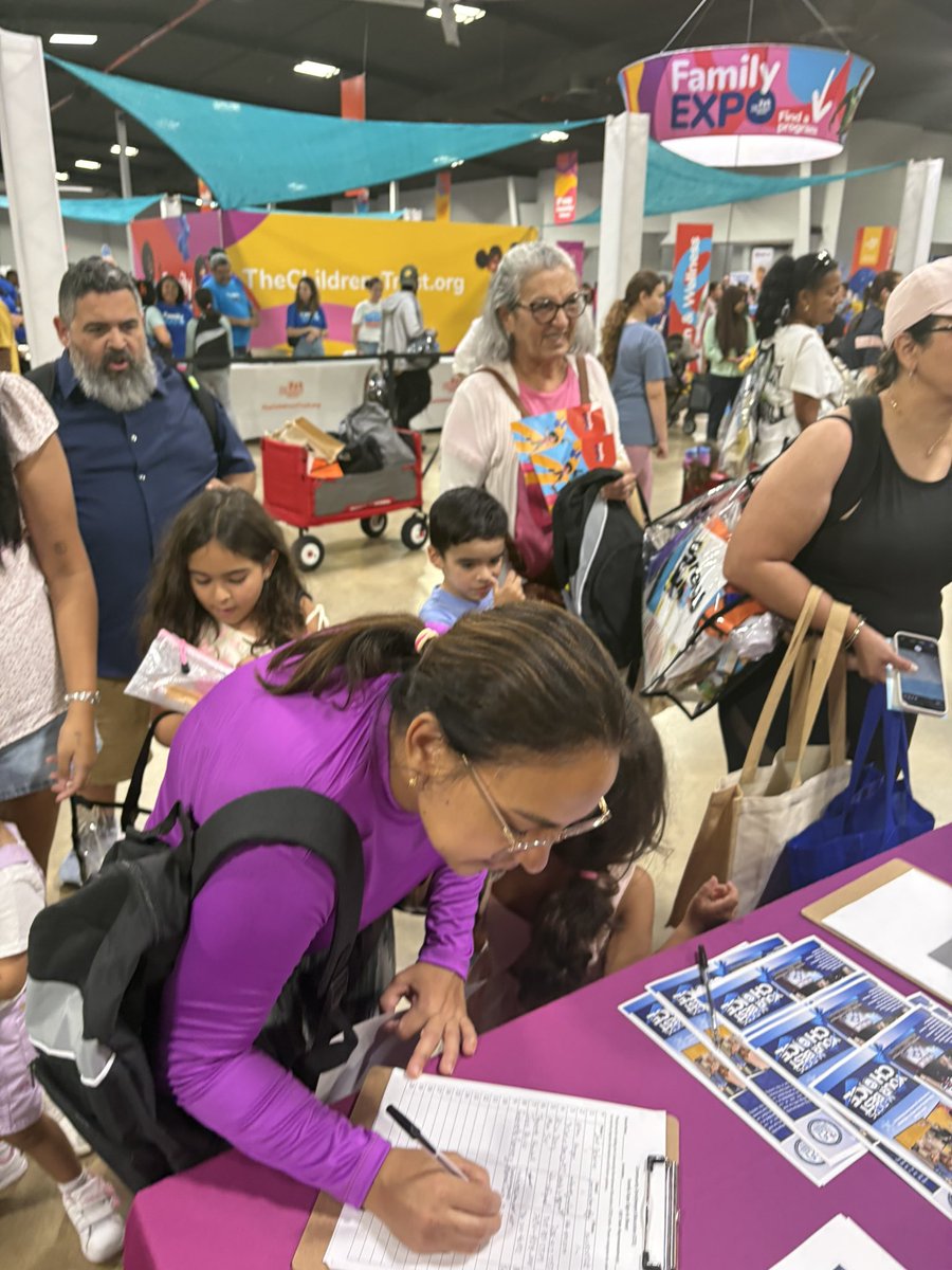 MDCPSOperations's tweet photo. What a wonderful day at the @ChildrensTrust Family Expo! 🌟 We were proud to connect families with valuable resources and support for student success. Thank you to everyone who stopped by—we loved being part of this amazing community event! #MDCPSYourBestChoice https://t.co/5EcEoc5noh