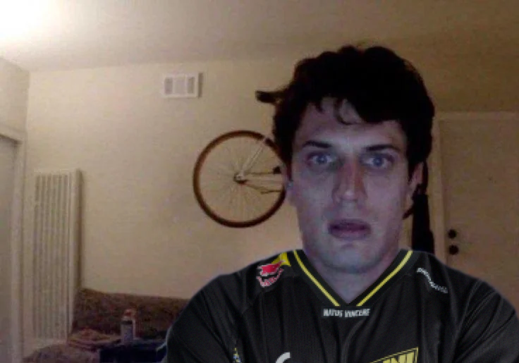 NAVI LOL tweet media