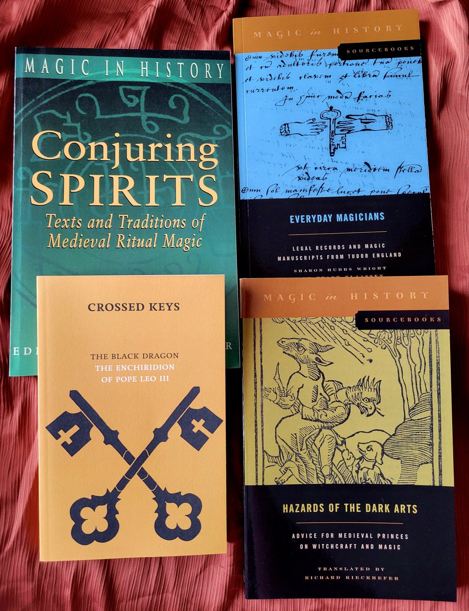 beat_road's tweet photo. A few recent book acquisitions. It'll be an exciting reading month! Happy August, everyone 🎩✨️ https://t.co/6VI44xCxj0