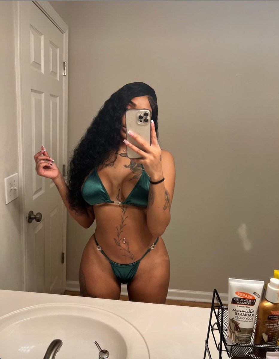 tevafukbuya's tweet photo. Come watch me on ft
•                     Dm for my menu #nsfwtwtً #buyingfeetpics #horny #nsfwtwtًً #horny #lowlvl #sellingcontent https://t.co/zUF6r6bs3P