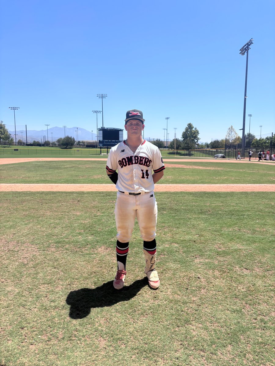 FiveToolCA's tweet photo. #FiveToolWest F: @wearethebombers 2027 8, TPA Navy 0
PoG: @Cole_Torrey2027 1-3, 3 RBI https://t.co/biHoskiMEP