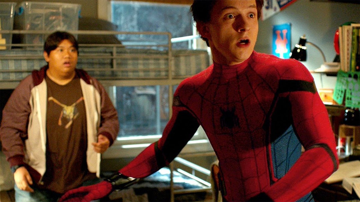 VoltaicFix's tweet photo. @hsvictor96gmai1 @Invencivelrafa claro prefieres al peter parker cornudo y debil o al que parece hecho para niños de 2 años que bien ha envejecido andrew https://t.co/BUnjJJaKRV
