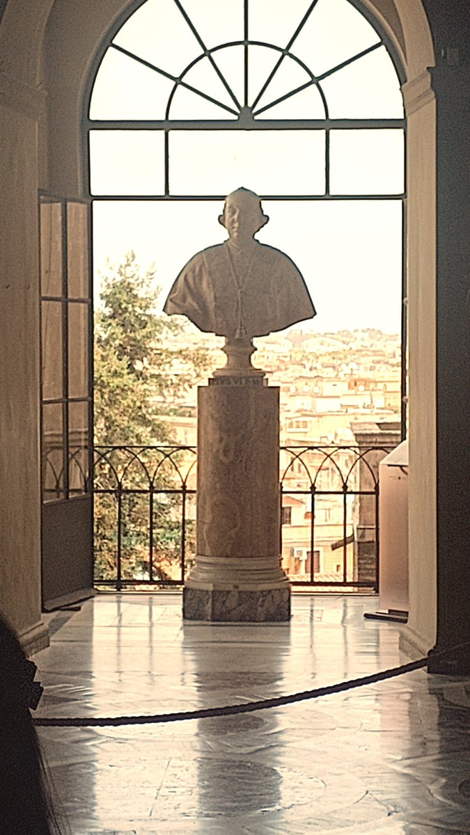 Harold_Dedalus's tweet photo. Notte https://t.co/97oVguhv3Q