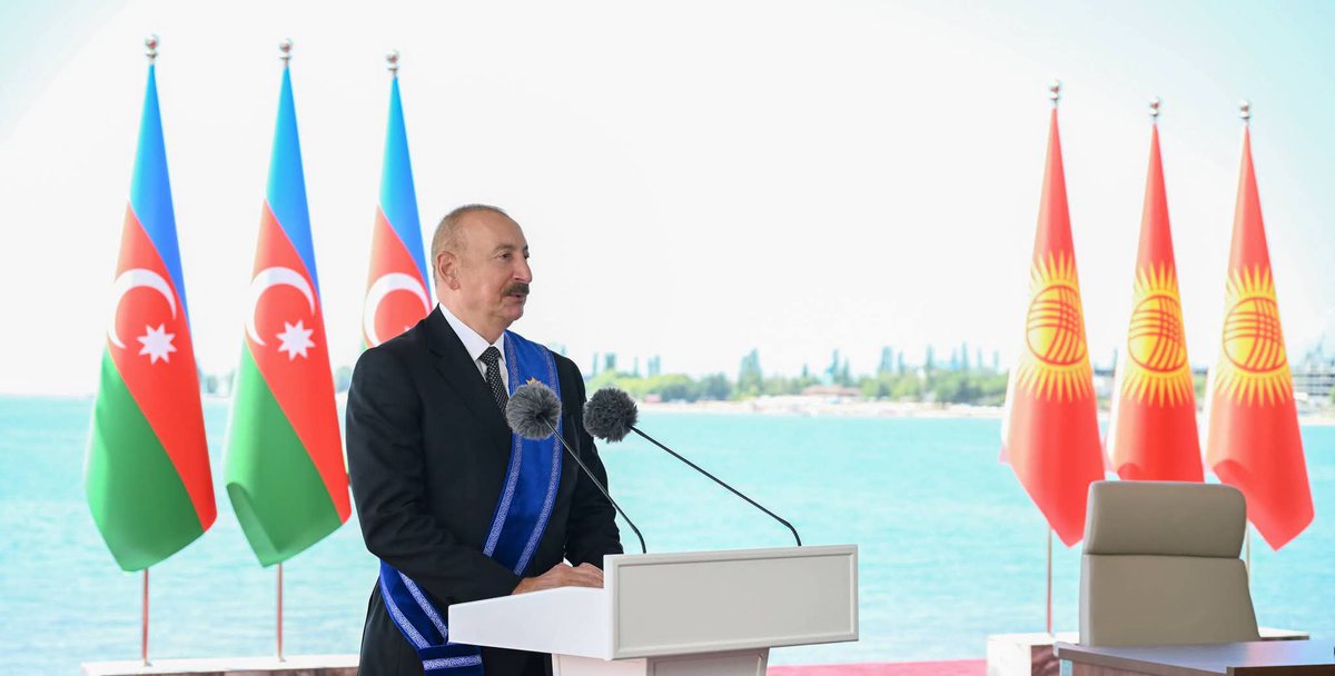 Emil_Mahamalar's tweet photo. Azərbaycan–Qırğızıstan münasibətləri yeni müttəfiqlik mərhələsində

Azərbaycan ilə Qırğızıstan arasında dostluq və qardaşlıq münasibətləri ortaq tarixi, dil, mədəniyyət və milli-mənəvi dəyərlər üzərində formalaşaraq illər ərzində strateji tərəfdaşlıq səviyyəsinə yüksəlib. https://t.co/VtIlvr58Tz