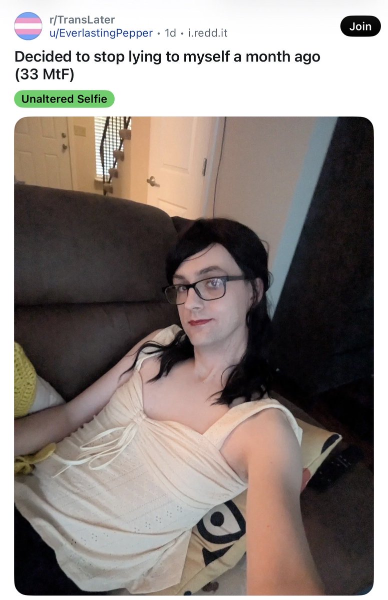 marycatedelvey's tweet photo. @scr1bblekiddo No. That’s not it. Lmao https://t.co/RWFMvFAygT