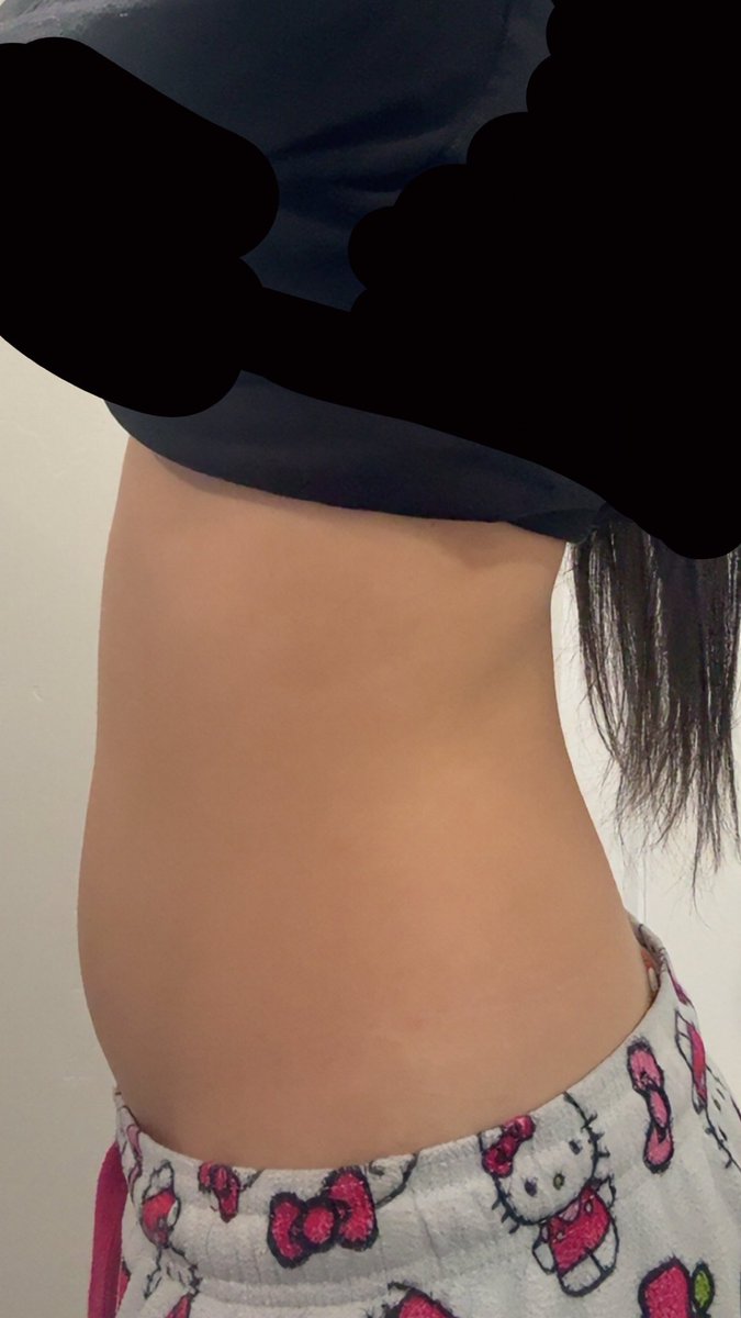 zorp_org's tweet photo. body check… no sucking in!!!
srry had to hide my dyed hair n shirt bc irl im so recognizable 😔 https://t.co/APDVY2wnOG