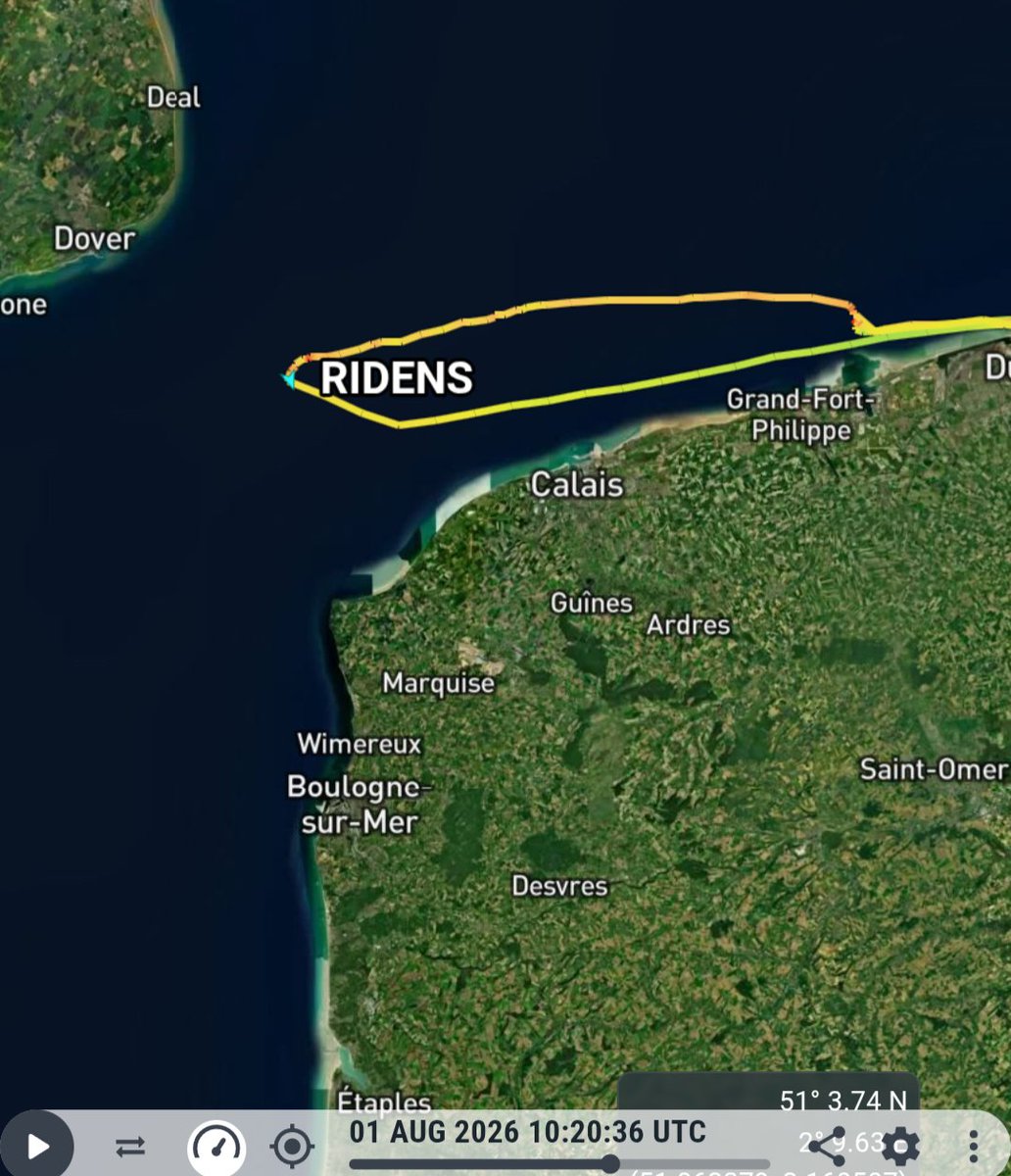 ActivePatriotUK's tweet photo. 🚨 Invasion Alert: In the last few hours 100s of migrants have crossed the channel, some are currently being picked up right now making their way to England. It's the last push before a couple of days of rough seas

Could be a few more attempted crossings during the night

🛑 STOP THE BOATS 🛑
