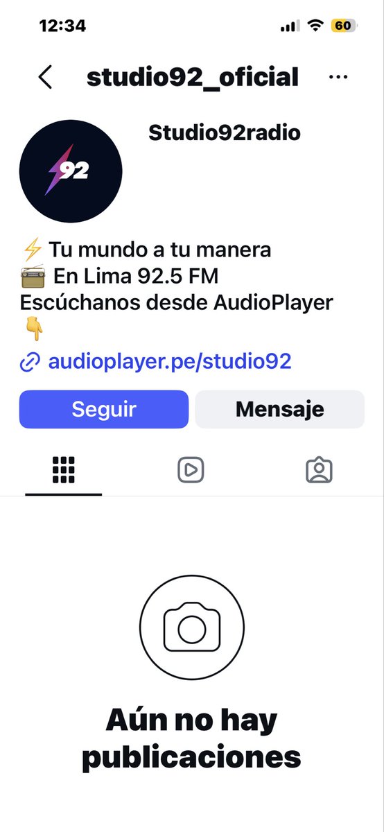 Siudual2's tweet photo. JAJAJAJAJAJJAJAJAJAJA a los de studio92 se les cumplió el meme 😂🧍🧍 https://t.co/HbMnspx8mH
