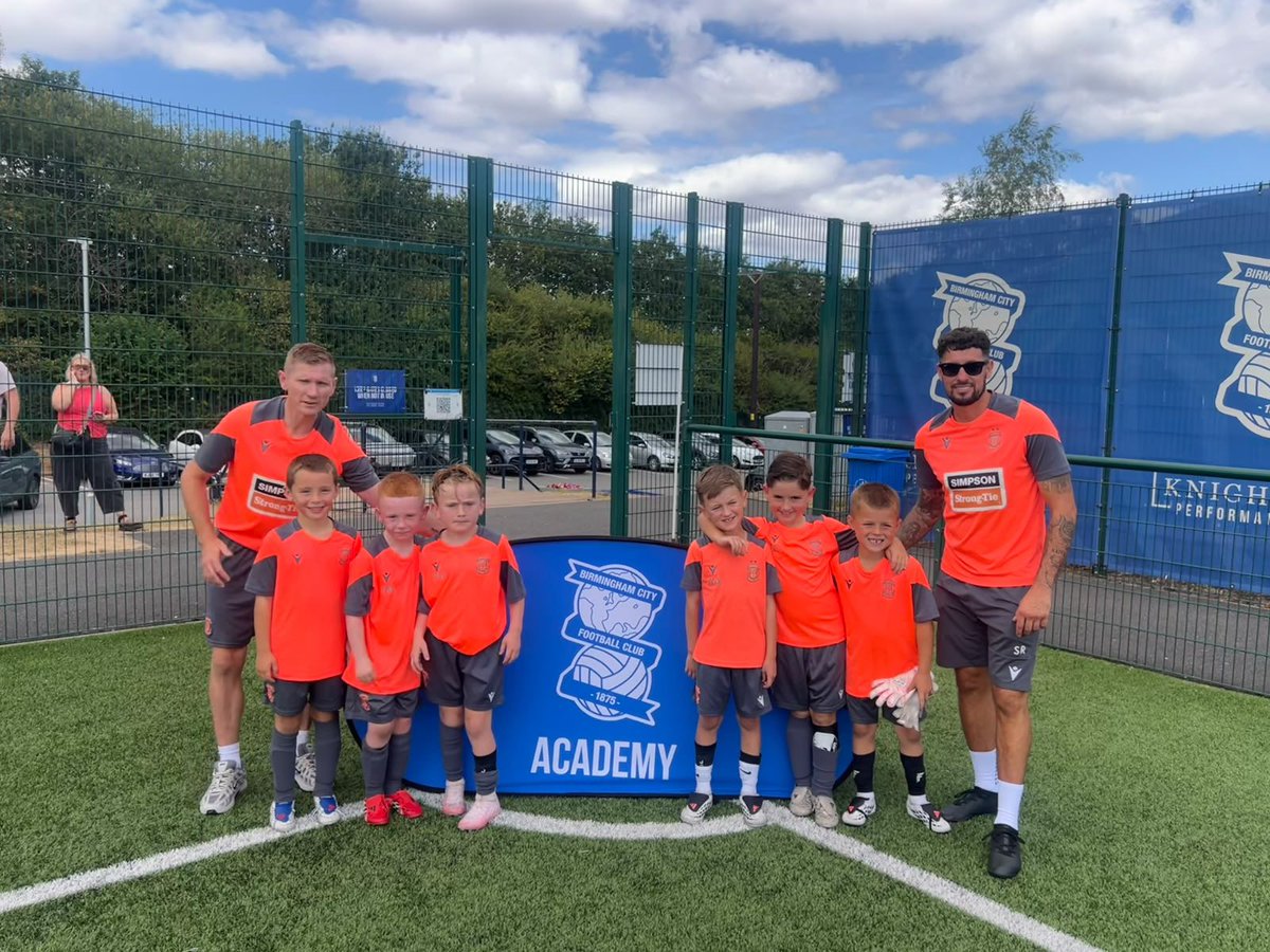 TamworthAcademy's tweet photo. Tamworth U8s were invited down to Birmingham City Academy for a couple of pre season friendly games. ๐ตโช๏ธ
Thanks to BCFC for their hospitality and inviting us down.
๐ด๐
#coyl #academy #tamworthfc #futuresbright #pathwaytosuccess https://t.co/N5bLPjCn8f