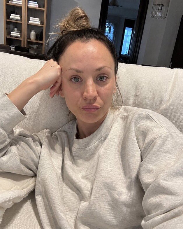 KaleyCoucoy5's tweet photo. Hey honey……..Do I look beautiful without make -up 

Be honest with me ❤️😍 https://t.co/UVEz99vAT9