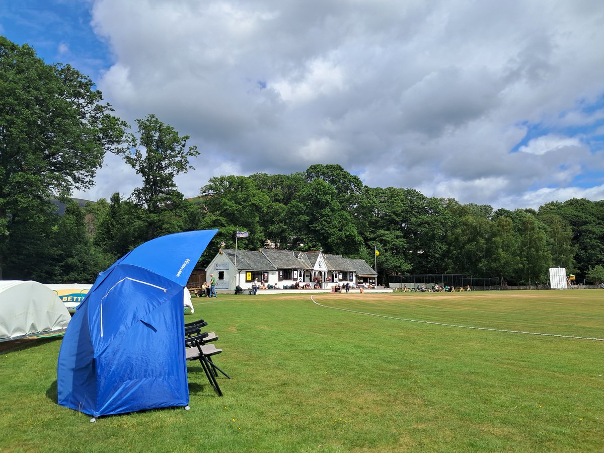 LinnettHill's tweet photo. Saturdays are made for watching cricket ๐
Unfortunately #Keswick lost by 3 wickets to #Whitehaven
A close game which included an excellent shot by Keswick straight into the pavilion ๐ฒ ๐
@KeswickCricket
#LakeDistrict #selfcateringaccommodation https://t.co/YsqD0dP3Ar