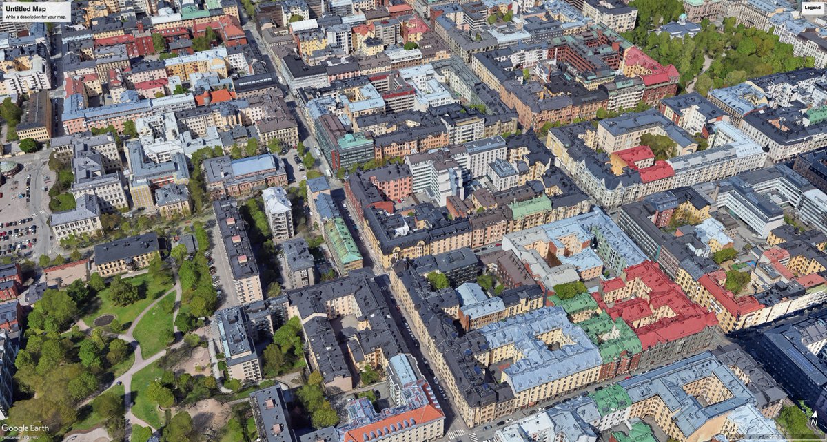 UrbanCourtyard's tweet photo. Helsinki being just a remarkable far northern courtyard block port city https://t.co/Xxny9WBD4e