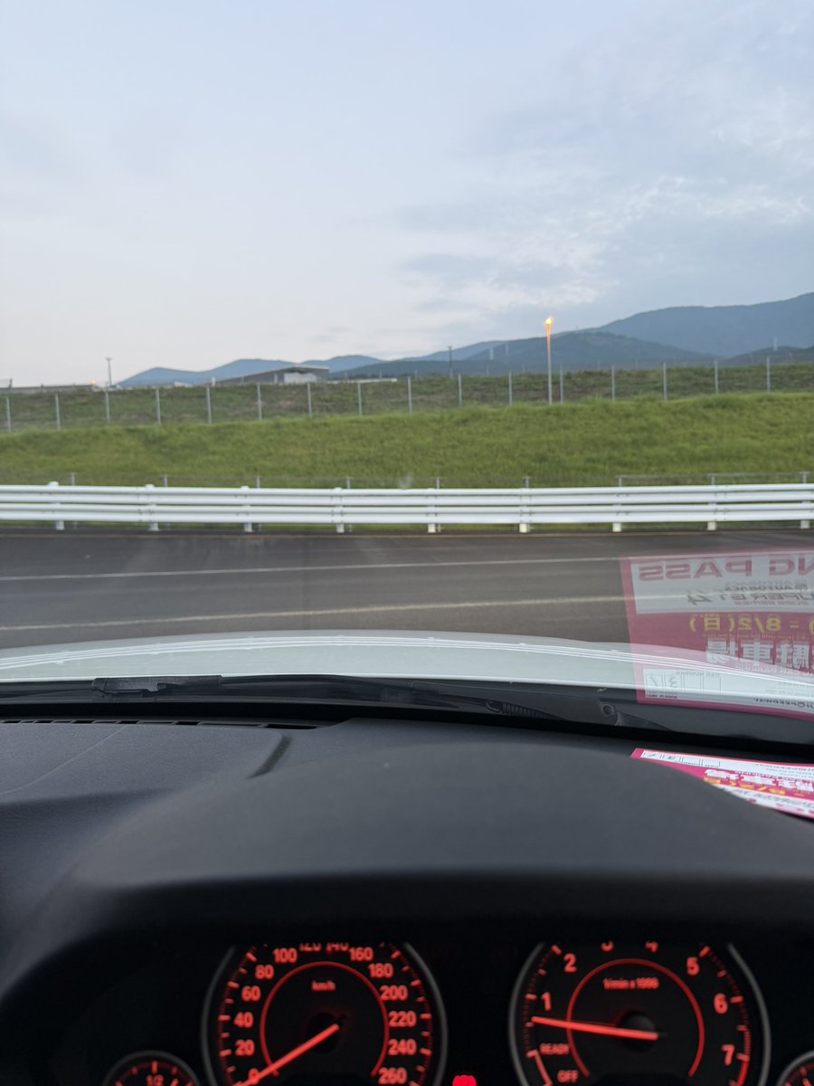 Tom_Hayakawa's tweet photo. 着いたー！ https://t.co/BZuCqwyjJn