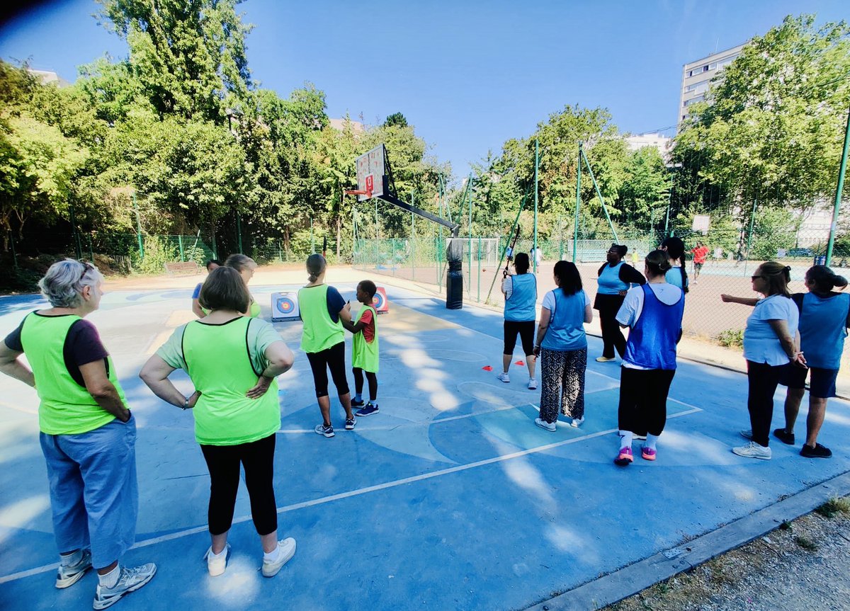 mapavx's tweet photo. La MAPA vous fait bouger cet été !
 Découvrez notre programme Sport d’été : une multitude d’activités vous attend chaque samedi, de 10h à 12h, au TEP du Docteur Calmette.

Venez partager un moment convivial placé sous le signe de la santé, du bien-être et du partage.

Avec la MAPA, retrouvez le bien-être… pas à pas ! @Paris_Habitat