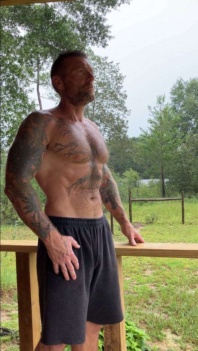 FLNative293818's tweet photo. Just a few more good shots from the day 🥰❤️💪🏻🇺🇸 https://t.co/y3jCYIiXZz