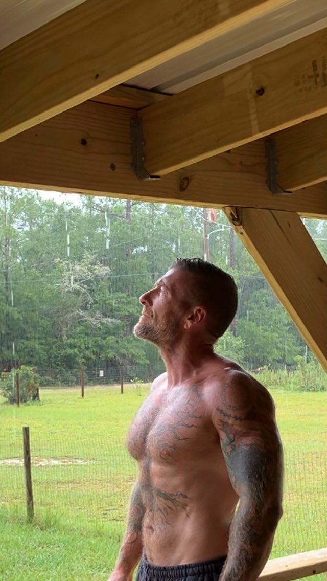 FLNative293818's tweet photo. Just a few more good shots from the day 🥰❤️💪🏻🇺🇸 https://t.co/y3jCYIiXZz