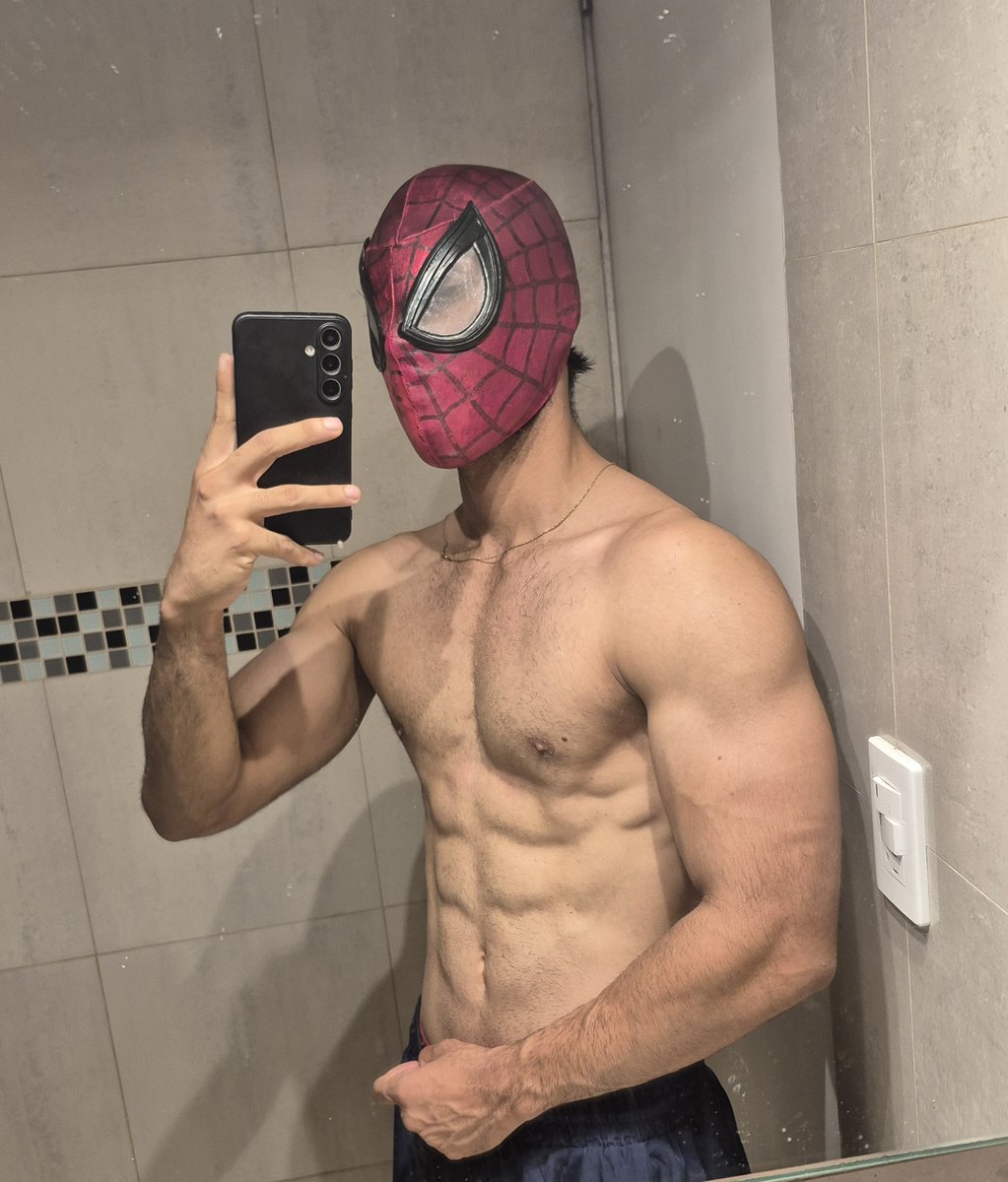 Angel_aa1x's tweet photo. El hombre araña si fuera de sinaloa.🕸😛

#Mazatlán #rt #SabadoDeMorboYProvocación https://t.co/uqaRSbALgv