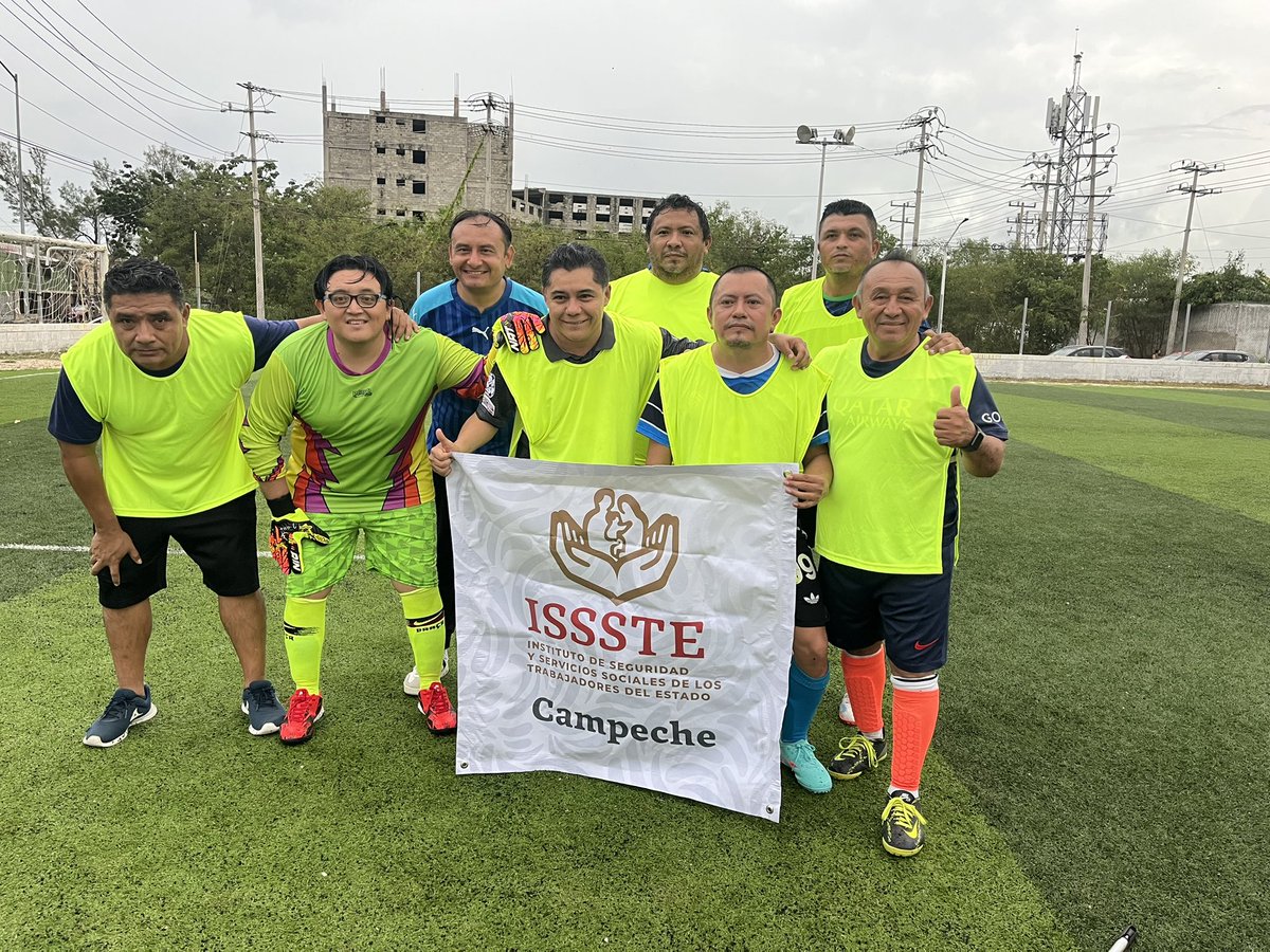 Issste_Campeche's tweet photo. La Subdelegación de Prestaciones, en coordinación con el Departamento de Acción Social, Cultural y Deportiva del #ISSSTECampeche, llevó a cabo el Torneo de Fut 7 “Jugada Mundialista ISSSTE”, una actividad deportiva que reunió a trabajadores en un ambiente de sana convivencia. https://t.co/fH7hOVjsPE