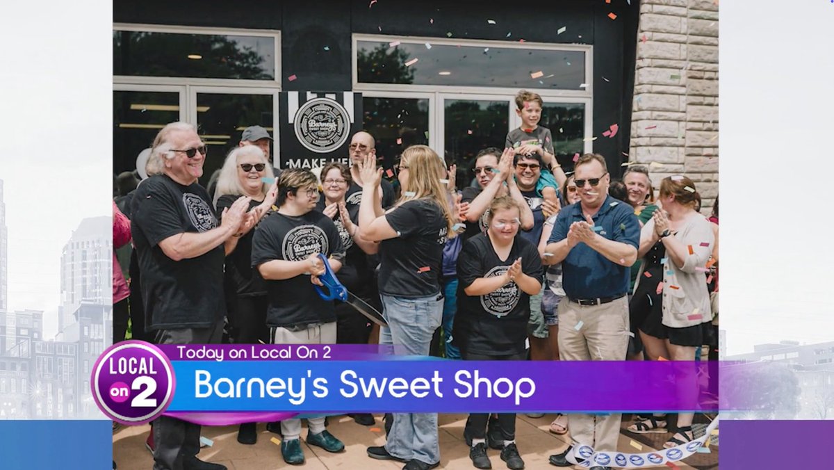 visitmusiccity's tweet photo. Making life sweeter in more ways than one! 🍫 🍿 #BarneysSweetShop is creating meaningful careers for people with intellectual disabilities while serving up delicious treats along the way. Learn more about their inspiring mission below. 💛 ✨
https://t.co/wzvhoU05bW https://t.co/z0eB1TkOzt