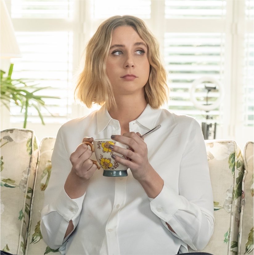 styledbyjc's tweet photo. this hair length on billie is so tea, to me her short hair gives trying reheat them noora nachos! https://t.co/xedLFXyyDQ