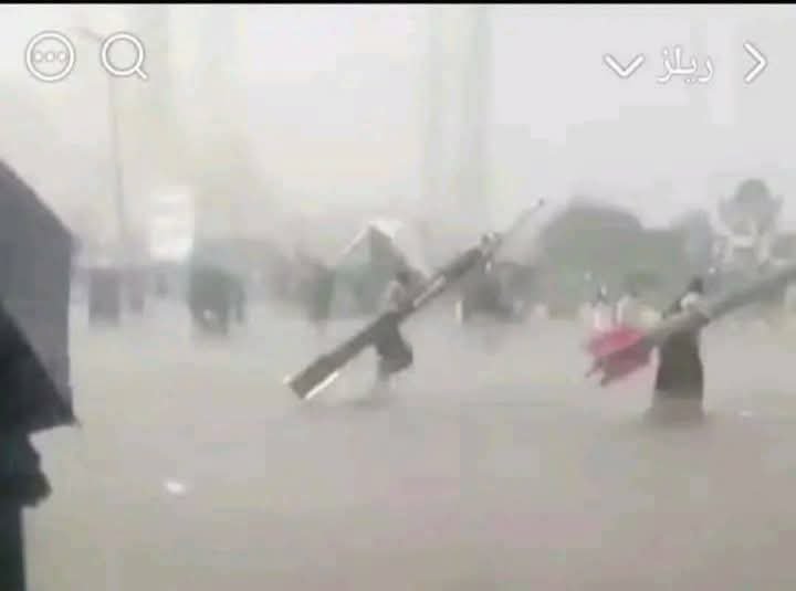 p26ph's tweet photo. اتُراهم يتركون اليمن للمحتل السعودي وهم لم يتركون مجسم من الكرتون ، فما بالك بوطنهم، سيفتدونه بالارواح. https://t.co/qTLSdlAeNg