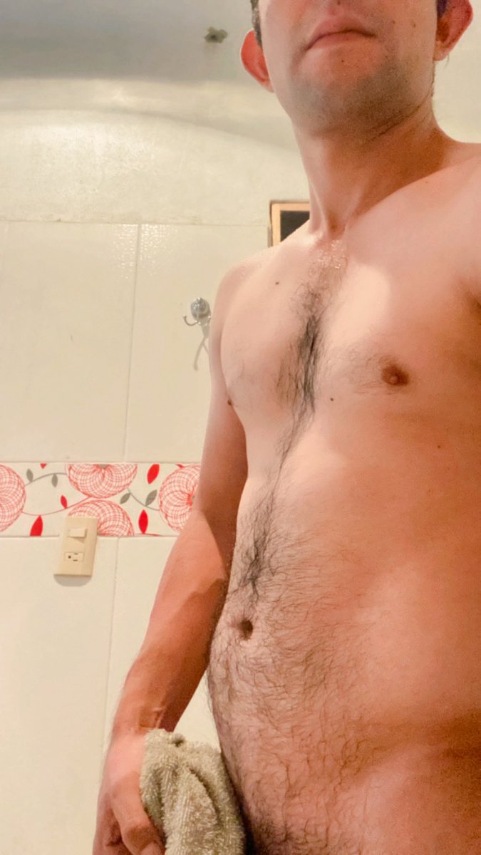 diegosalva64591's tweet photo. Pelitos de twink #gay #gaytwitter #lgbtq #twink #hairytwink #bodyhair #gayboy #goodboy #cute #AgostoXMás https://t.co/cb0Nojj29Z