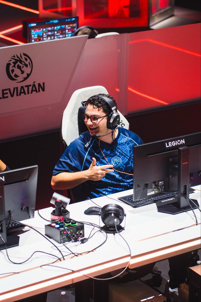 DeusAmirr's tweet photo. FINALES MAÑANA 7:00 AM (HORA CDMX) 🇲🇽

Gracias a todos por su cariño, se siente hasta acá, los amo son la mejor comunidad. VAMOS @LeviatanGG https://t.co/ZtYTzJYWv6