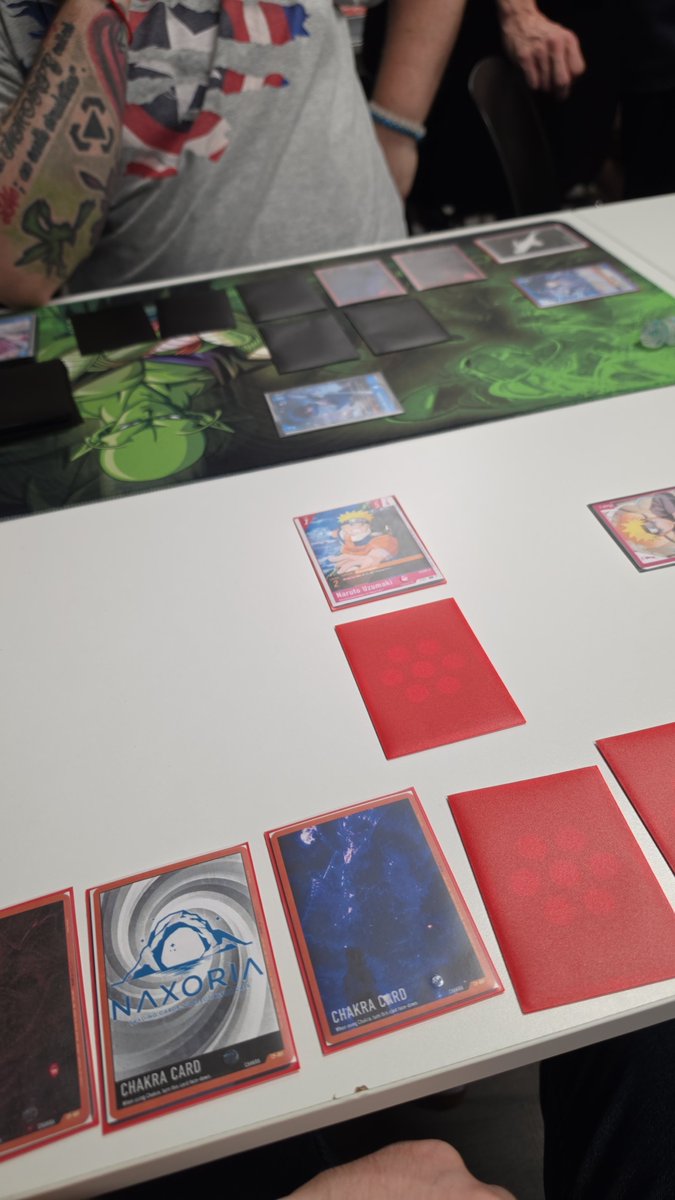Niki60596021's tweet photo. Tried out the new @narutotcg_eng  with leaked sources.

It's going to be epic. https://t.co/3oAsgKs57z