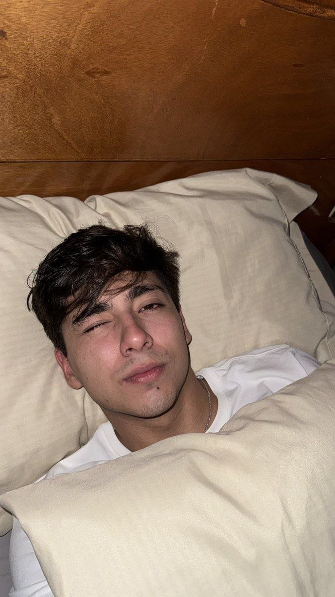fantasy333A's tweet photo. HËTEROS TONTOS QUE SE CREEN TØDO😈

Escribeme si quieres ver a tu Hetero 

Compa,vecino,primo,cuñado o de tu crush del gym etc 

ENGAÑO HETËROS 

MAS INFO: https://t.co/hFP1uQWe7F

SUSCRIBETE al canal vip para ver todo el contenido completo☘️ https://t.co/K0E5cMAPFF