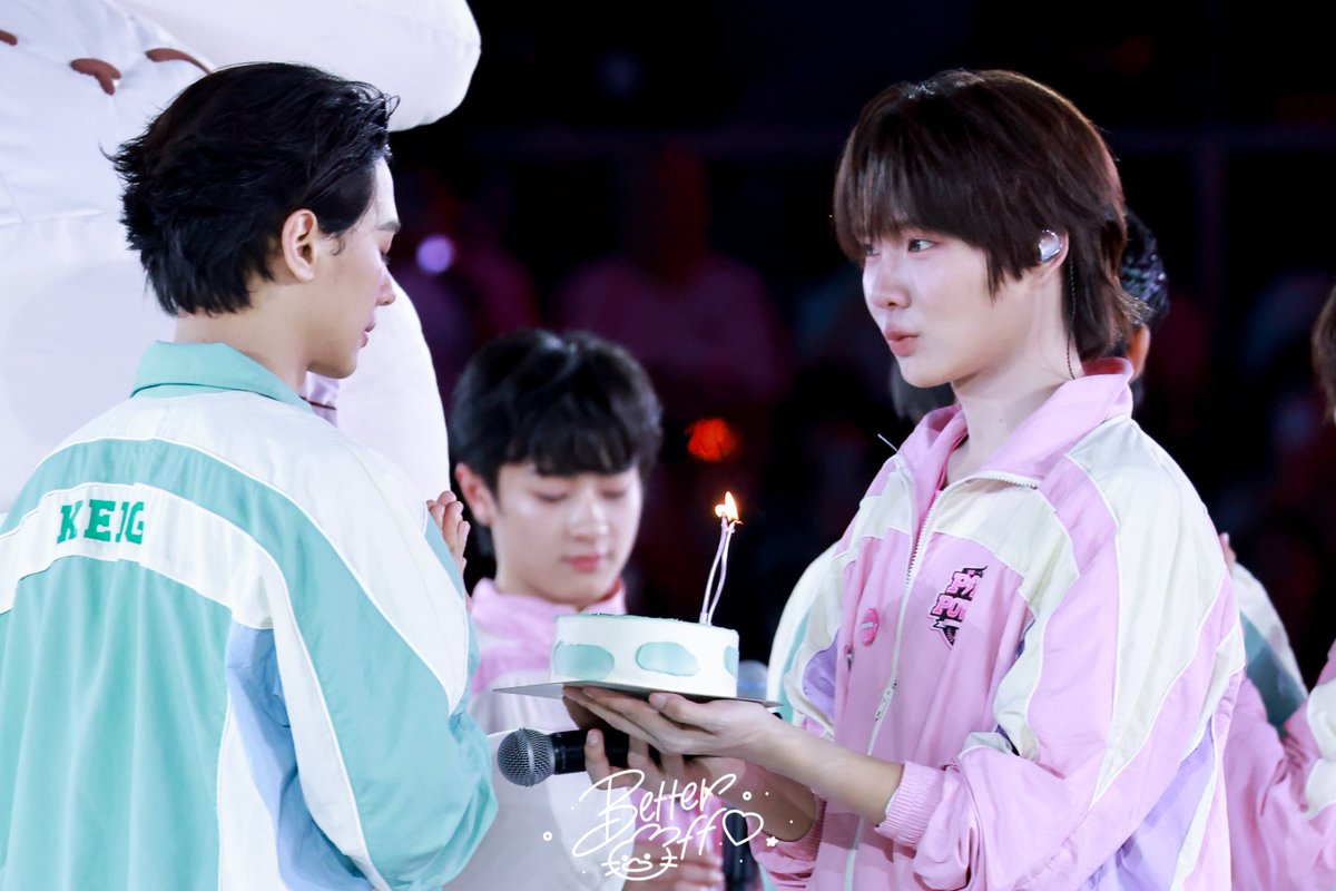 BetterOff209's tweet photo. 소원을 말해봐  ~🦆🐰🎂✨️

KNP OHAE FULL POWER
#เก่งน้ำปิงซู่ซ่าโอ๋เอ๋สู้สู้
#DMDSportsDay2026 https://t.co/uwSWZPTBnM