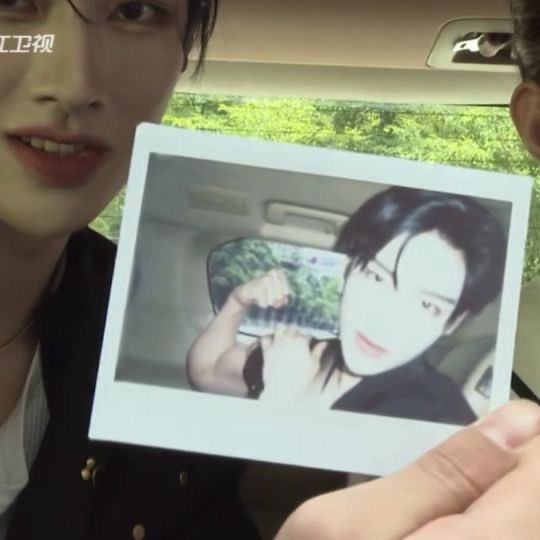 rickyzssu's tweet photo. this fking picture bro😭😭😭 https://t.co/F5xL2TKj6I