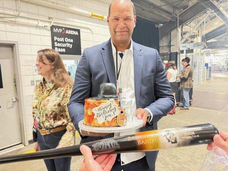MCCoyCountyExec's tweet photo. Got to do something a little different before the show at MVP Arena last night. We surprised Zac Brown with a birthday cake and a small gift from Albany County before he took the stage.

Happy Birthday, Zac, and thanks for spending part of your special day here with us. Hope you had a great show and enjoyed the celebration. Safe travels!