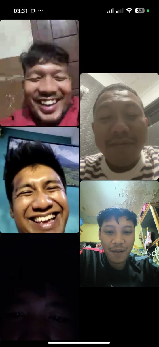 chikalmoretz's tweet photo. plus yudi gembong satu https://t.co/TbIrGWiQTD