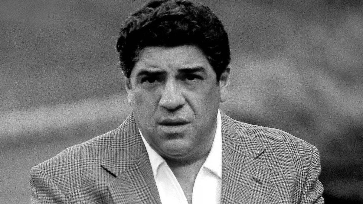 BuraStar23's tweet photo. 🎦| وفاة الممثل فينسنت باستوري نجم مسلسل [ The Sopranos ] عن عمر يناهز الـ80 عامًا. https://t.co/X8eoGgLLcz