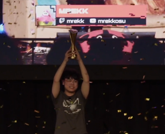 aftergloww__'s tweet photo. he so smol he only need one popcorn #COE2026 https://t.co/yP2WRKNtKz