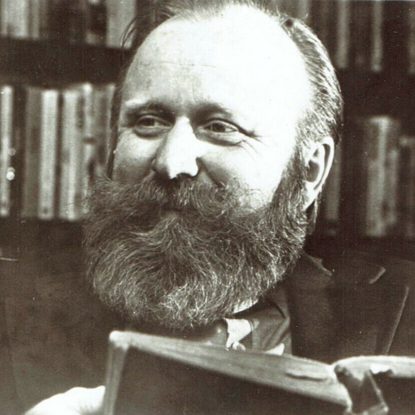 contatoscifi's tweet photo. Hoje, o clássico "Duna", de Frank Herbert, completa 61 anos de seu lançamento. https://t.co/EpKEL8snkN
