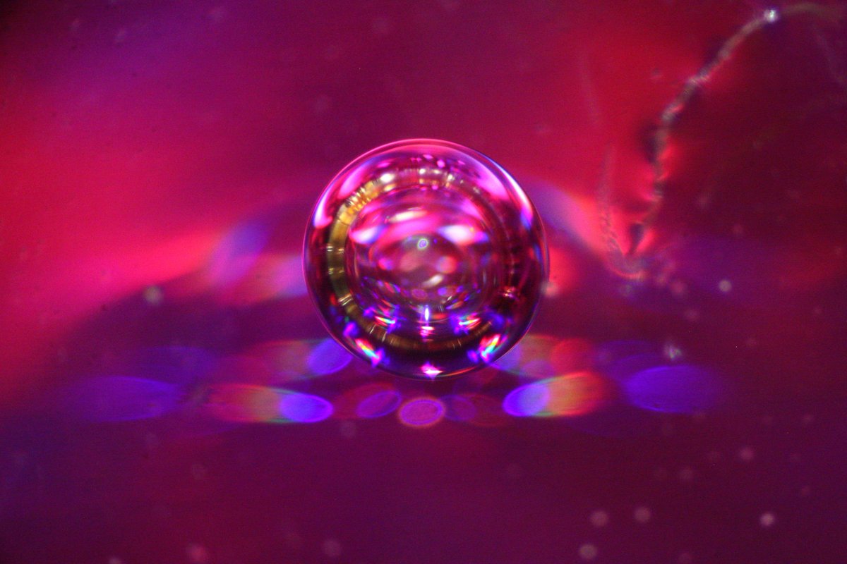NazliShahvagh's tweet photo. The Cosmic Cyclopean Eye
A symbolic eye connecting microscopic life to the vast cosmos.
2024
#NoAI
#NoCGI
#BioArt
#Microcosm
#NazliShahvagh https://t.co/3h9tUgM5Ij